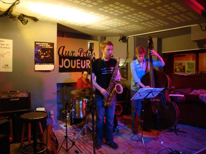 SAAD trio d'Anne PACEO Aux petits joueurs